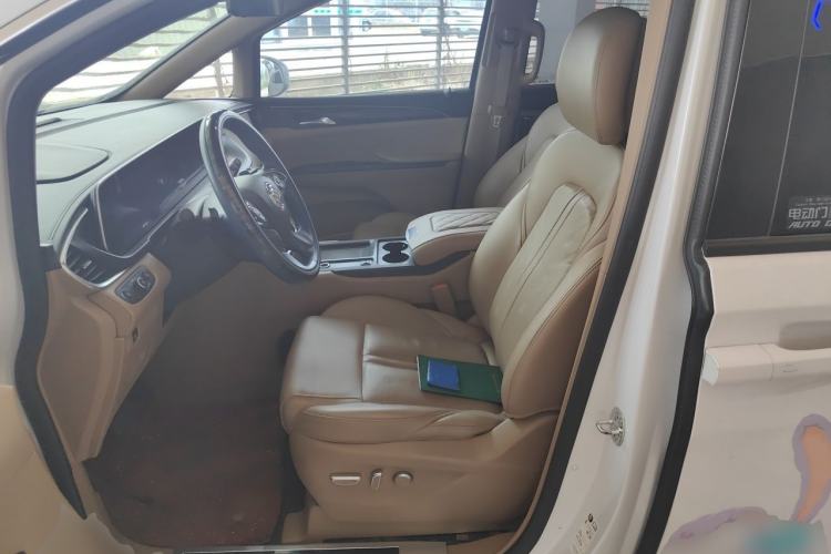 Used Buick GL8 2021 ES Land Cruiser 653T Luxury Edition Left Rear Seat