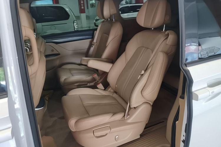 Used Buick GL8 2021 ES Land Cruiser 653T Luxury Edition Left Rear Seat