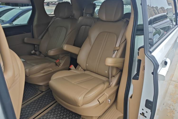 Used Buick GL8 2021 ES Land Cruiser 653T Luxury Edition Left Rear Seat