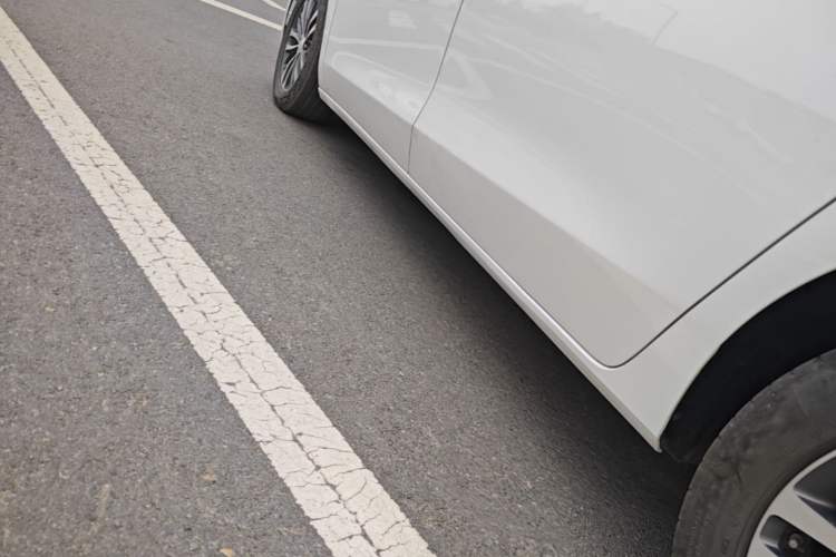 Used Buick GL8 2021 ES Landtrek 653T Comfort Edition Left Side Sill