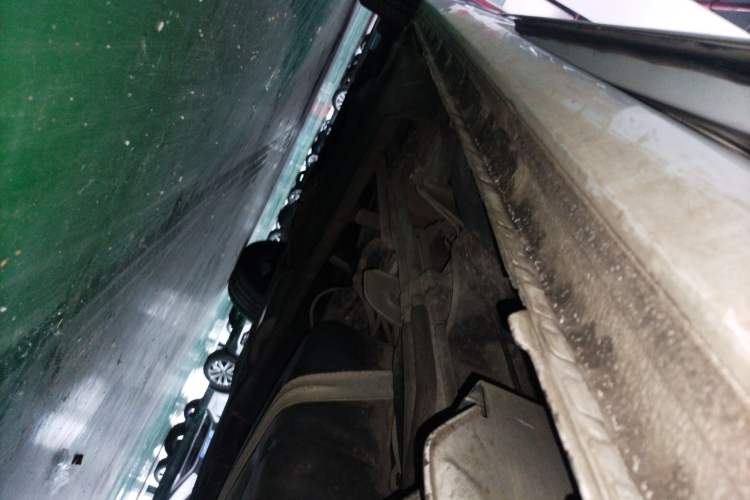Used Buick GL8 2021 Land Cruiser Executive Class 652T Luxury Model Left Side Sill