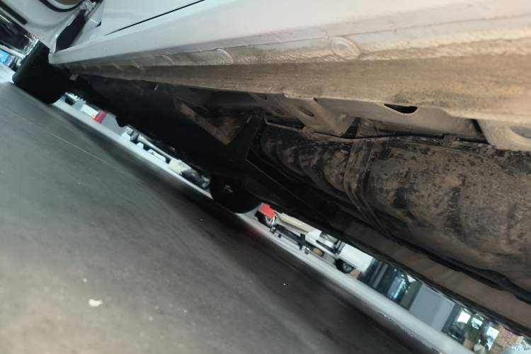Used Buick GL8 2021 ES Landtrek 653T Luxury Model Left Side Sill