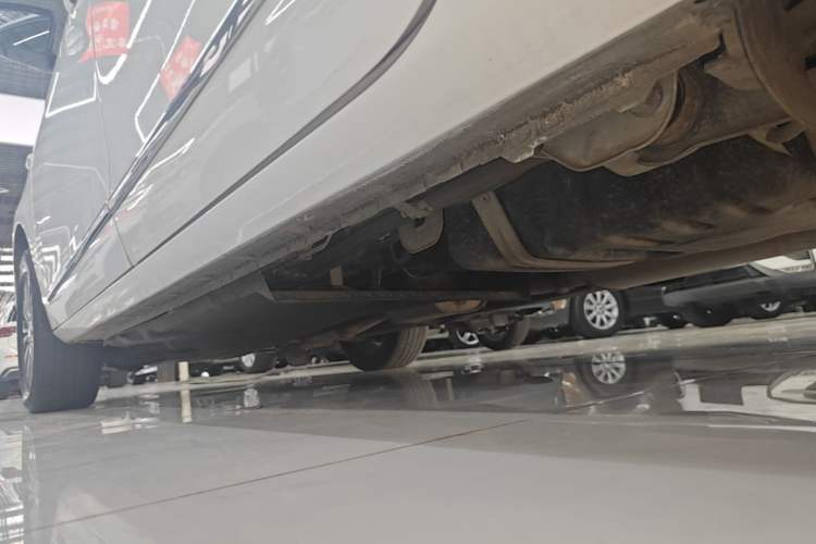 Used Buick GL8 2021 Land Cruiser Executive Class 652T Luxury Model Left Side Sill
