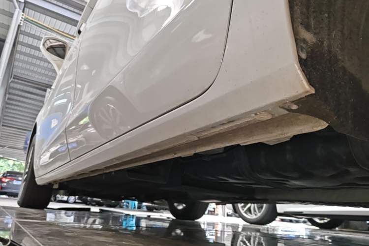 Used Buick GL8 2021 ES Landtrek 653T Comfort Edition Left Side Sill