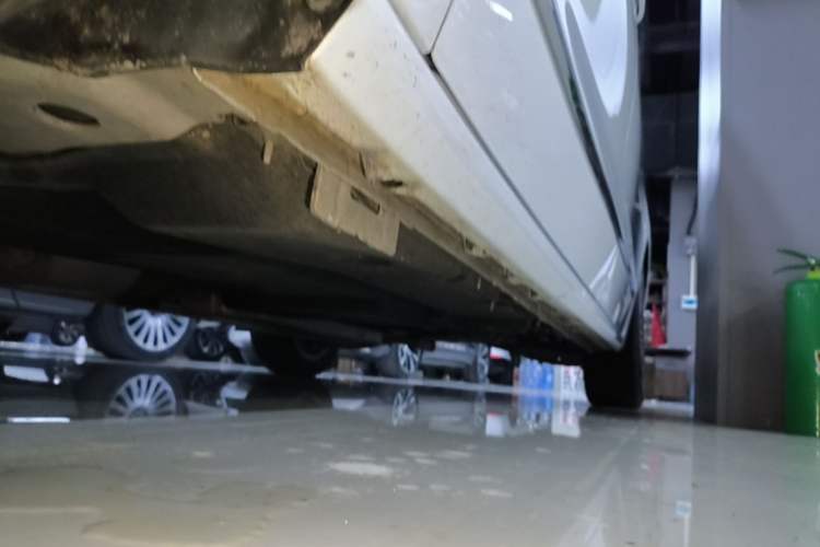 Used Buick GL8 2021 ES Land Cruiser 653T Flagship Model Left Side Sill