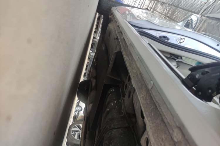 Used Buick GL8 2021 ES Landtrek 653T Comfort Edition Left Side Sill