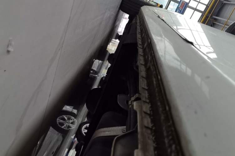 Used Buick GL8 2021 Land Cruiser Executive Class 652T Comfort Model Left Side Sill
