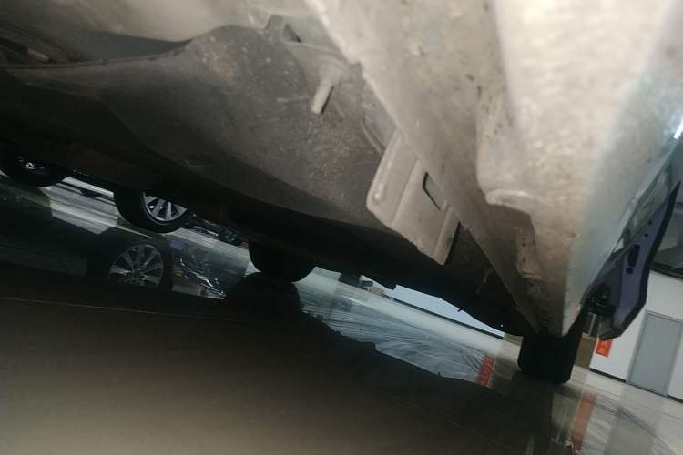 Used Buick GL8 2021 ES Landtrek 653T Comfort Edition Left Side Sill
