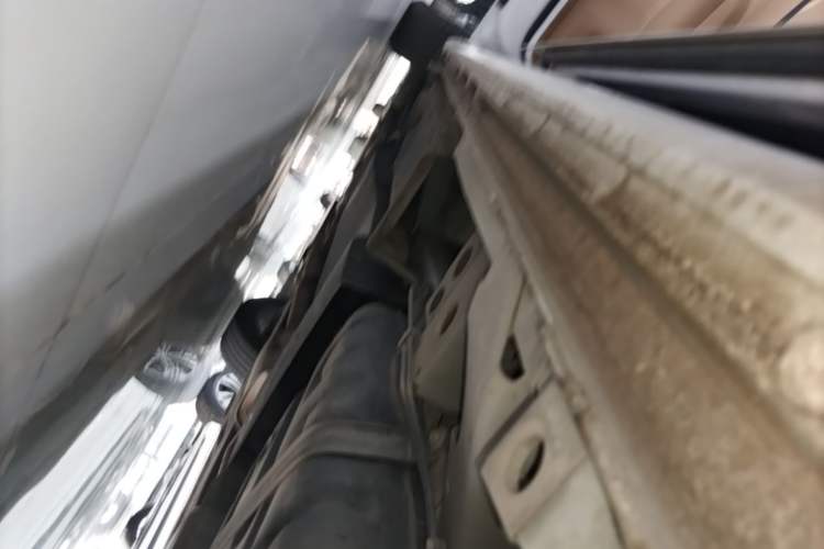 Used Buick GL8 2021 ES Land Cruiser 653T Luxury Edition Left Side Sill
