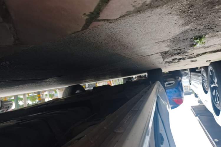 Used Buick GL8 2021 ES Landtrek 653T Comfort Edition Left Side Sill