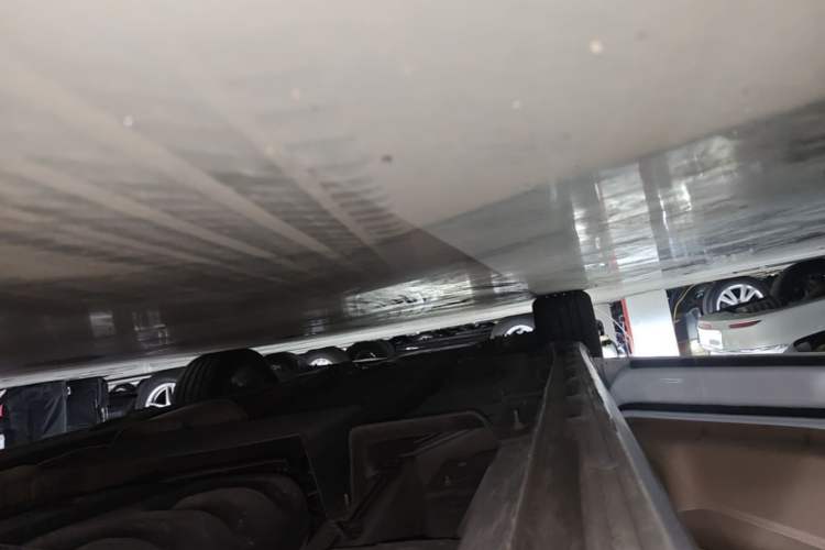 Used Buick GL8 2021 ES Land Cruiser 653T Flagship Model Left Side Sill