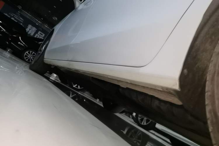 Used Buick GL8 2021 ES Land Cruiser 653T Luxury Edition Left Side Sill