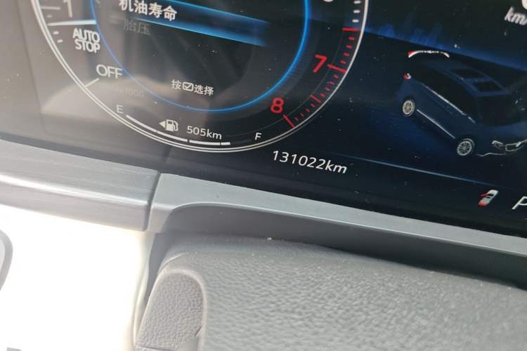Used Buick GL8 2021 ES Landtrek 653T Comfort Edition Odometer Close Up
