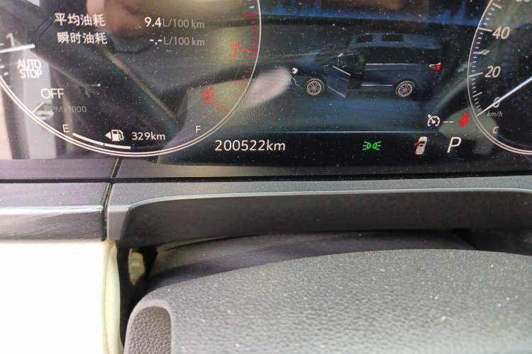 Used Buick GL8 2021 ES Landtrek 653T Comfort Edition Odometer Close Up
