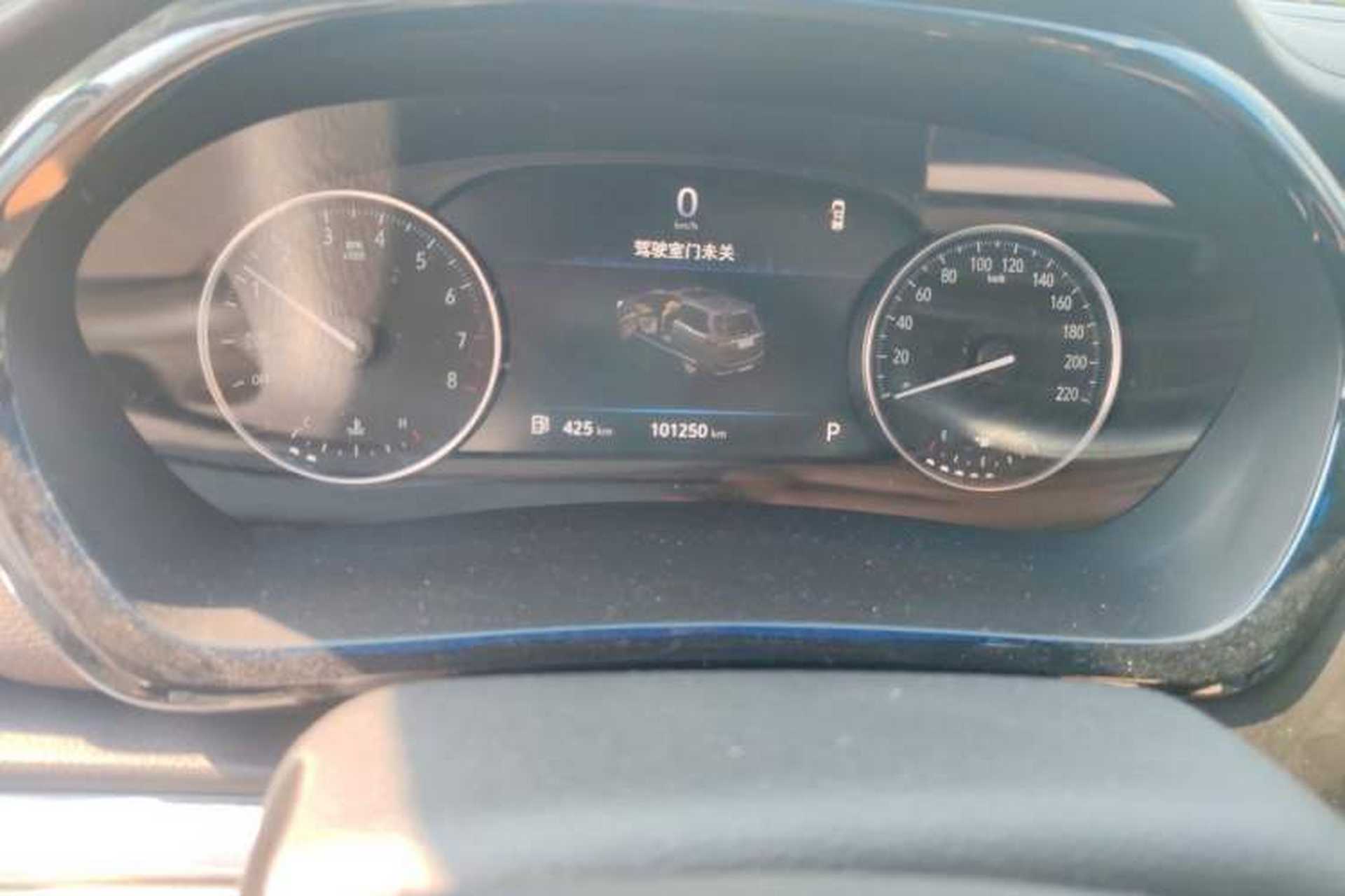 Used Buick GL8 2021 Land Cruiser Executive Class 652T Comfort Model Odometer Close Up