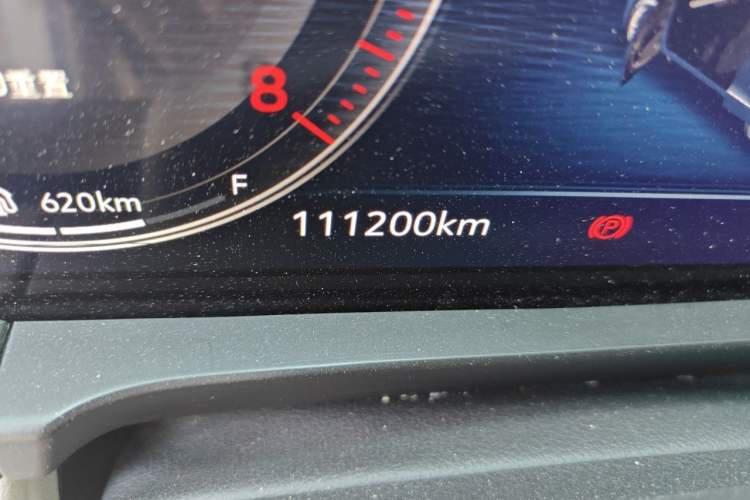 Used Buick GL8 2021 ES Landtrek 653T Comfort Edition Odometer Close Up