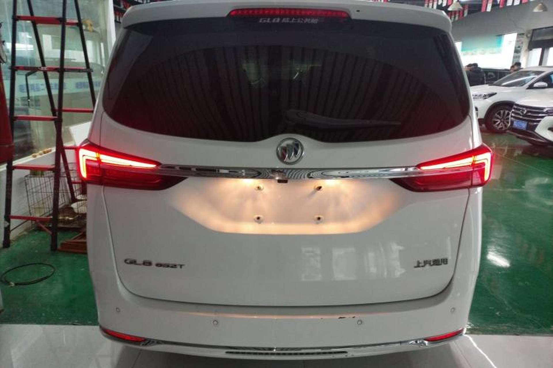 Used Buick GL8 2021 Land Cruiser Executive Class 652T Luxury Model Rear