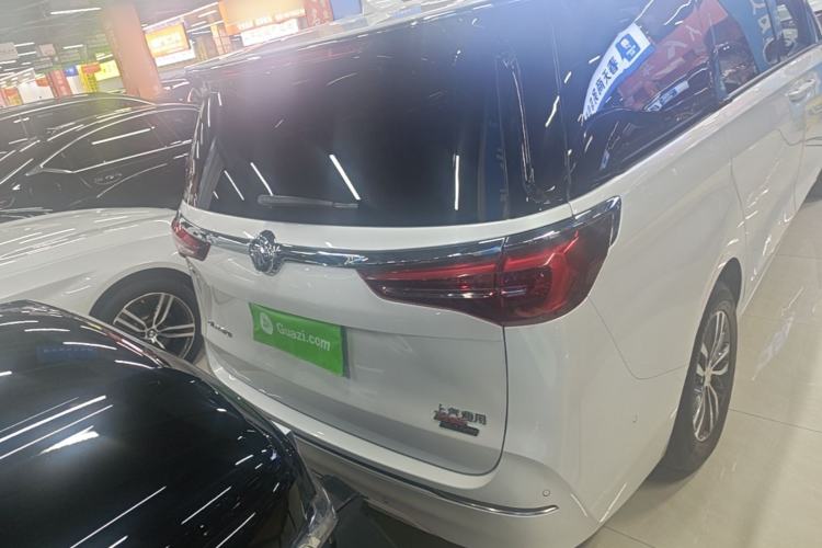 Used Buick GL8 2021 ES Land Cruiser 653T Luxury Edition Rear