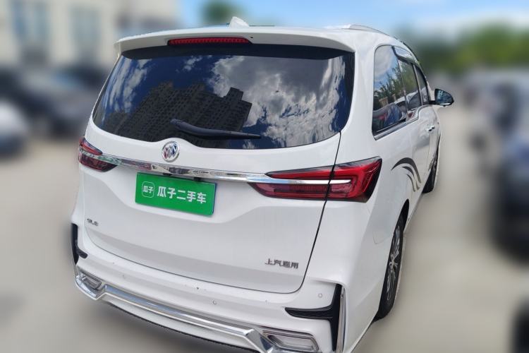 Used Buick GL8 2021 Land Cruiser Executive Class 652T Luxury Model Rear Right 45 Deg