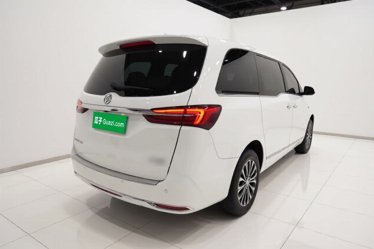 Used Buick GL8 2021 Land Cruiser Executive Class 652T Luxury Model Rear Right 45 Deg