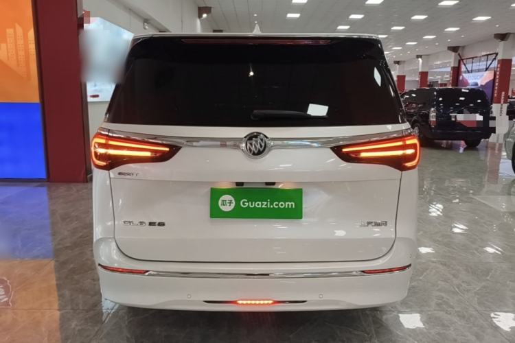 Used Buick GL8 2021 ES Land Cruiser 653T Luxury Edition Rear