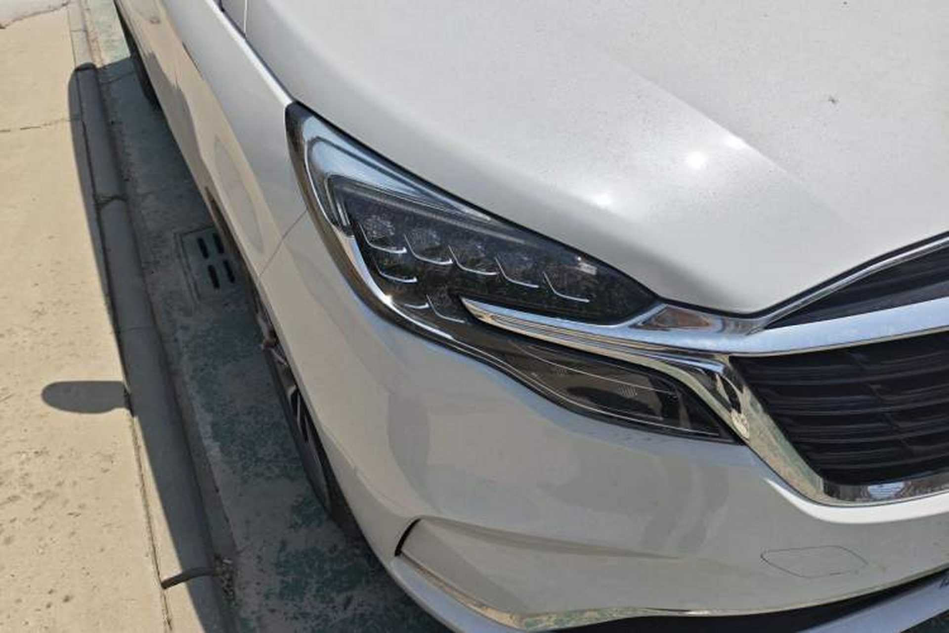 Used Buick GL8 2021 ES Landtrek 653T Comfort Edition Right Front Headlight