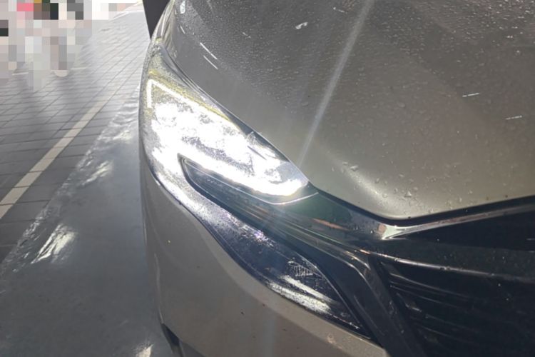 Used Buick GL8 2021 ES Landtrek 653T Comfort Edition Right Front Headlight