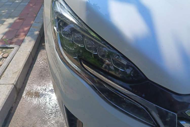Used Buick GL8 2021 ES Land Cruiser 653T Luxury Edition Right Front Headlight