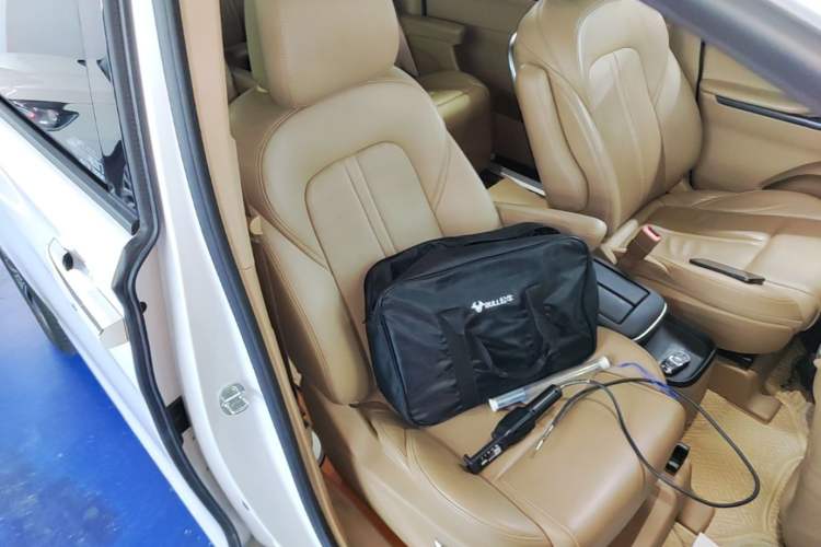 Used Buick GL8 2021 ES Land Cruiser 653T Flagship Model Right Front Seat