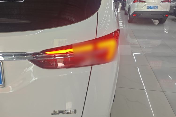 Used Buick GL8 2021 Land Cruiser Executive Class 652T Luxury Model Right Rear Taillight