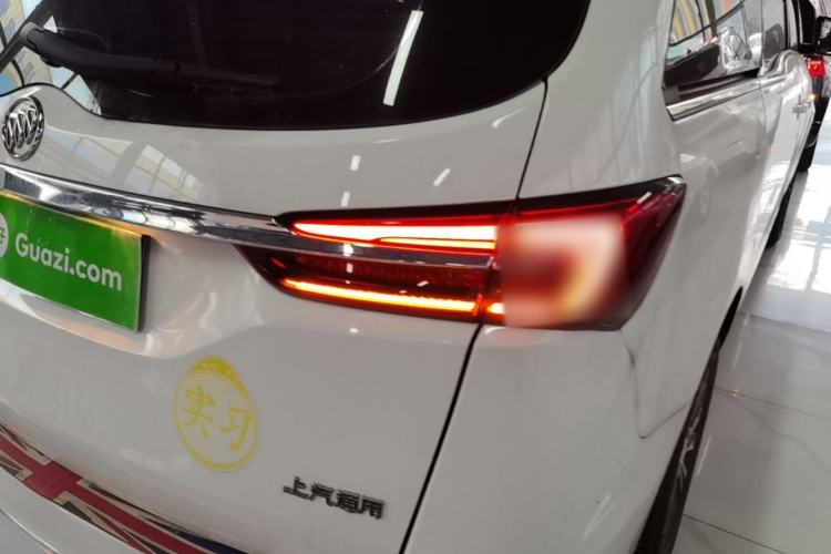 Used Buick GL8 2021 Land Cruiser Executive Class 652T Comfort Model Right Rear Taillight