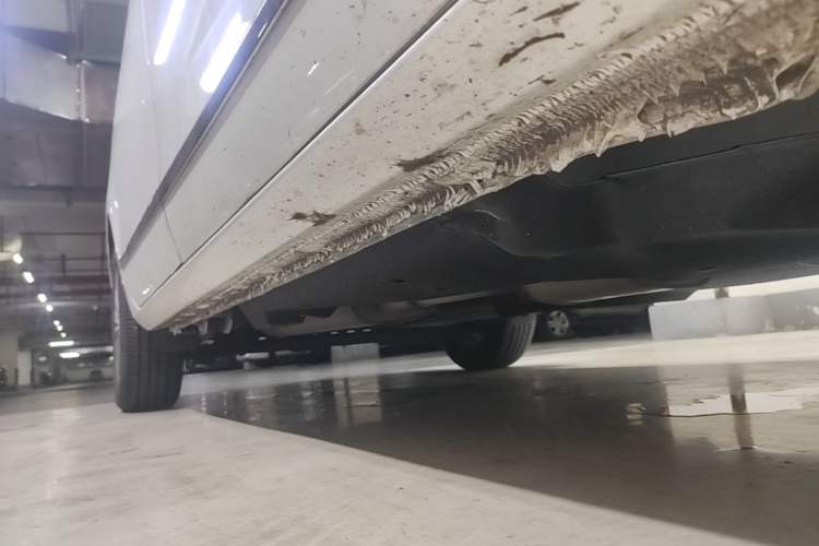 Used Buick GL8 2021 Land Cruiser Executive Class 652T Luxury Model Right Side Sill