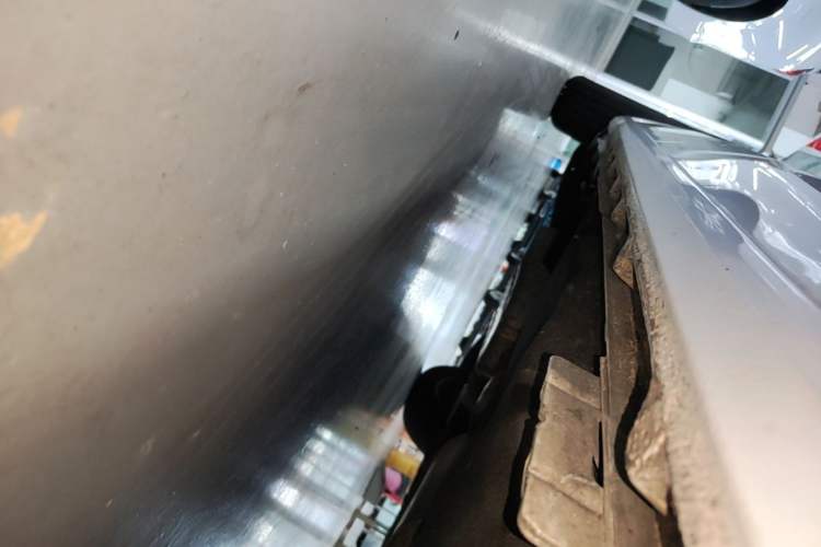 Used Buick GL8 2021 ES Land Cruiser 653T Luxury Edition Right Side Sill