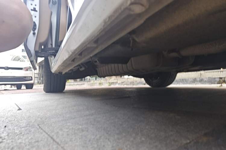 Used Buick GL8 2021 ES Land Cruiser 653T Luxury Edition Right Side Sill