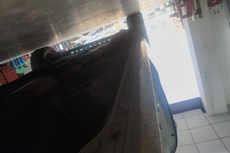 Used Buick GL8 2021 Land Cruiser Executive Class 652T Comfort Model Right Side Sill