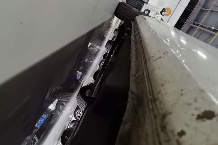 Used Buick GL8 2021 Land Cruiser Executive Class 652T Comfort Model Right Side Sill