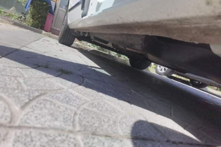 Used Buick GL8 2021 Land Cruiser Executive 652T Premium Model Right Side Sill