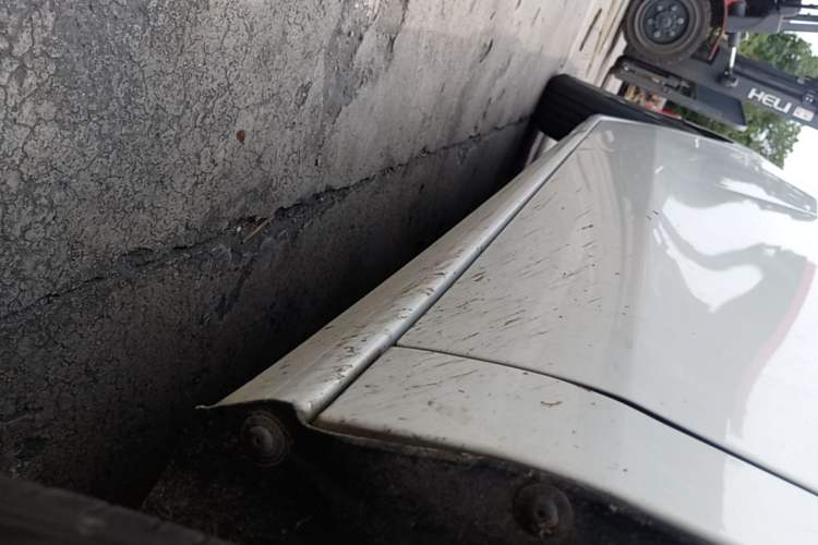 Used Buick GL8 2021 ES Landtrek 653T Comfort Edition Right Side Sill