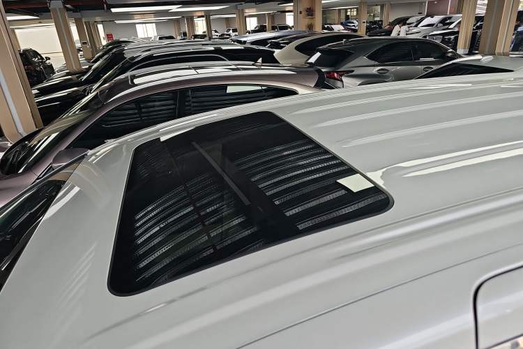Used Buick GL8 2021 ES Landtrek 653T Comfort Edition Roof