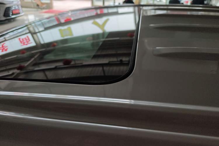Used Buick GL8 2021 ES Land Cruiser 653T Luxury Edition Roof