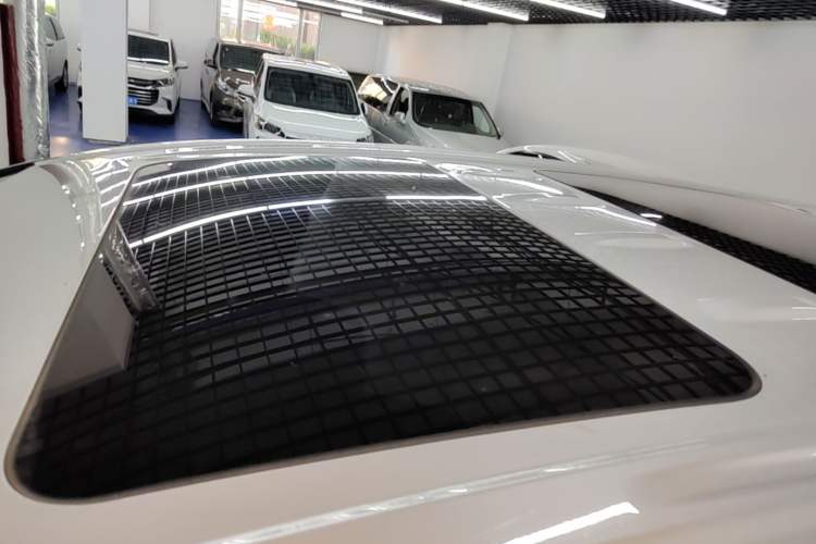 Used Buick GL8 2021 ES Land Cruiser 653T Flagship Model Roof