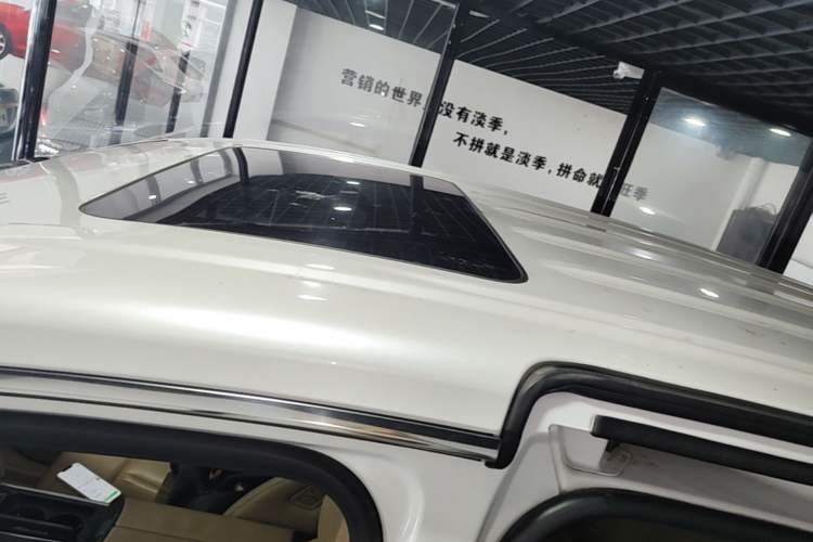 Used Buick GL8 2021 ES Land Cruiser 653T Luxury Edition Roof