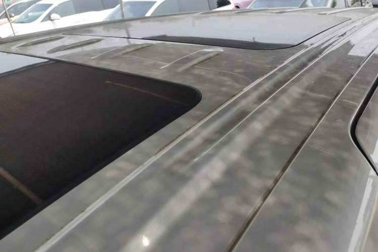 Used Buick GL8 2021 ES Landtrek 653T Luxury Model Roof
