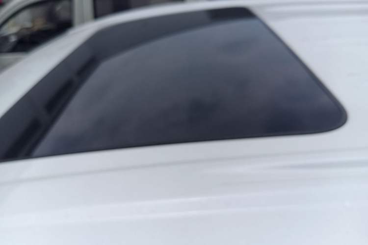 Used Buick GL8 2021 ES Landtrek 653T Comfort Edition Roof