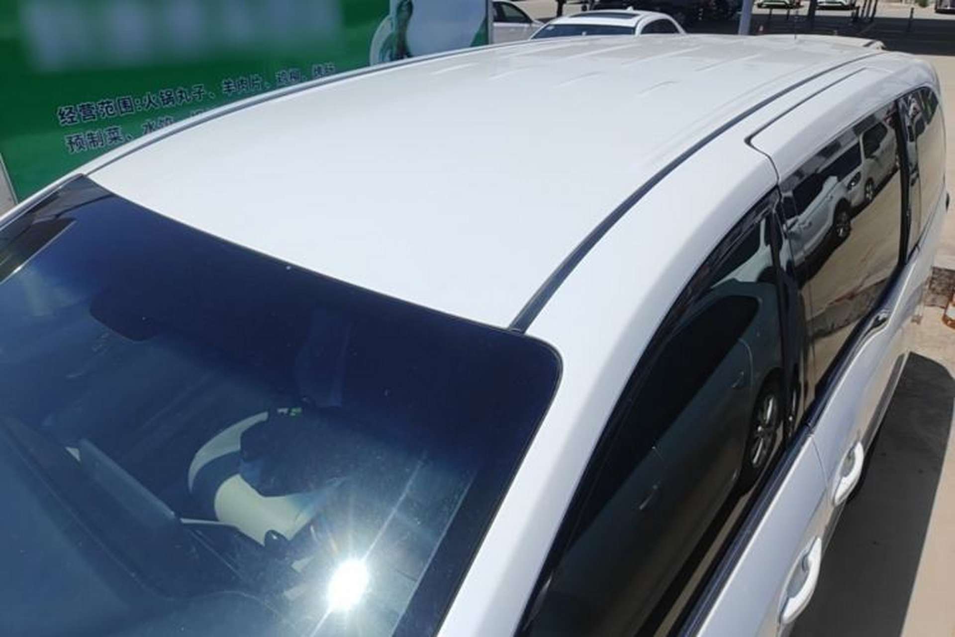 Used Buick GL8 2021 Land Cruiser Executive Class 652T Comfort Model Roof