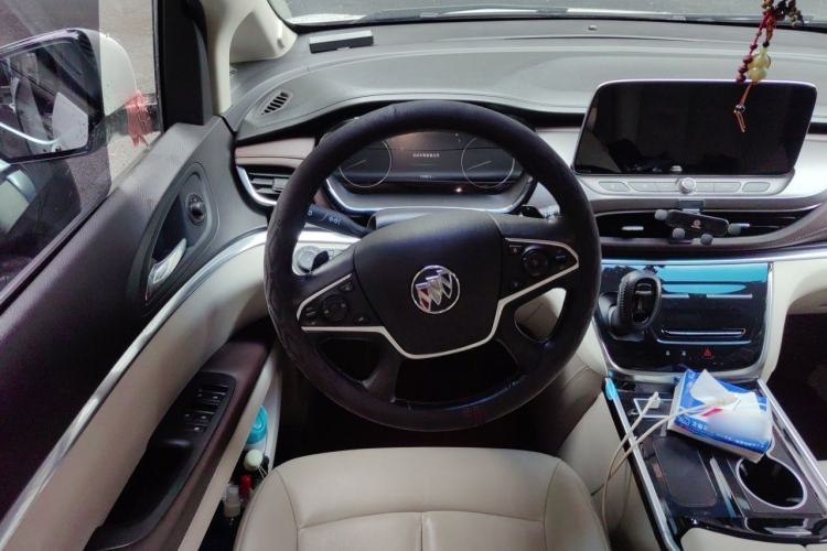 Used Buick GL8 2021 Land Cruiser Executive Class 652T Luxury Model Steering Wheel