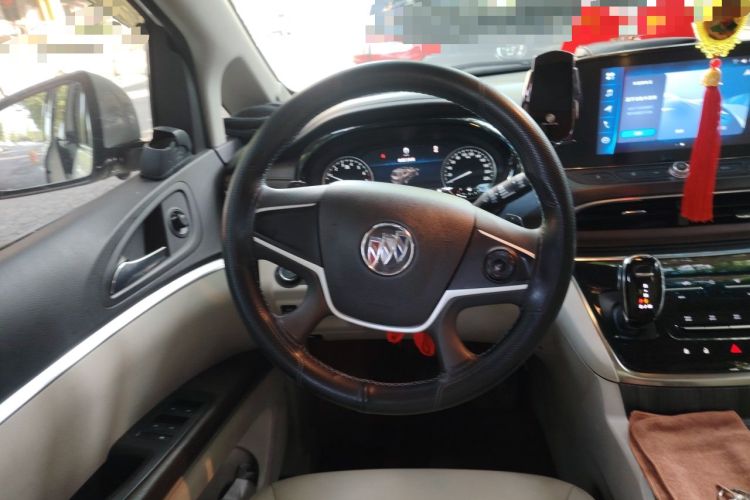 Used Buick GL8 2021 Land Cruiser Executive Class 652T Comfort Model Steering Wheel