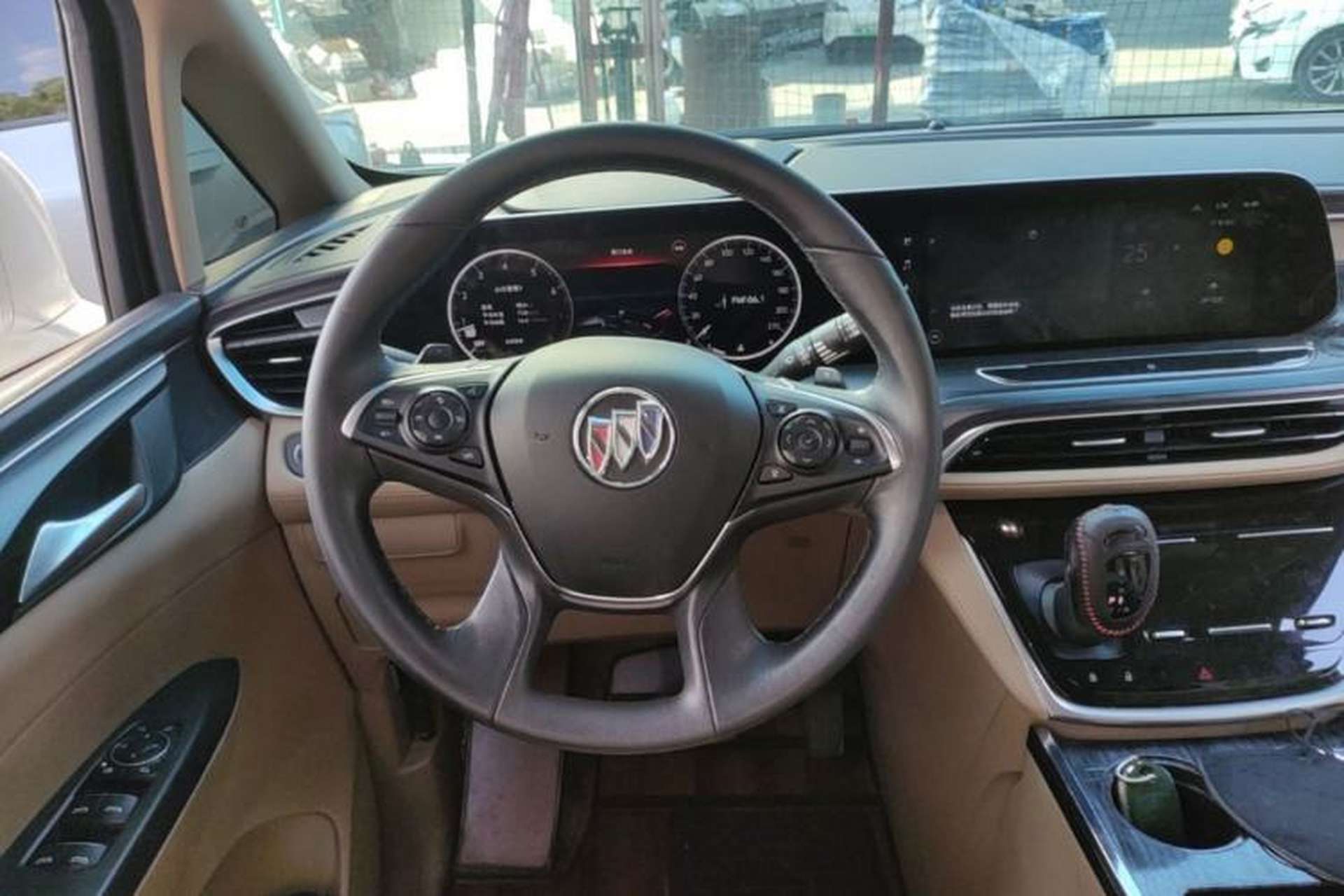 Used Buick GL8 2021 ES Land Cruiser 653T Luxury Edition Steering Wheel