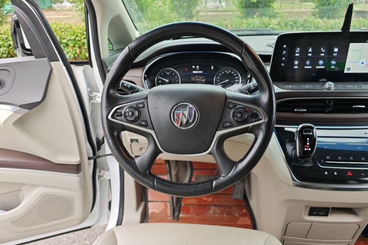 Used Buick GL8 2021 Land Cruiser Executive Class 652T Luxury Model Steering Wheel