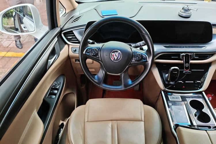 Used Buick GL8 2021 ES Land Cruiser 653T Luxury Edition Steering Wheel